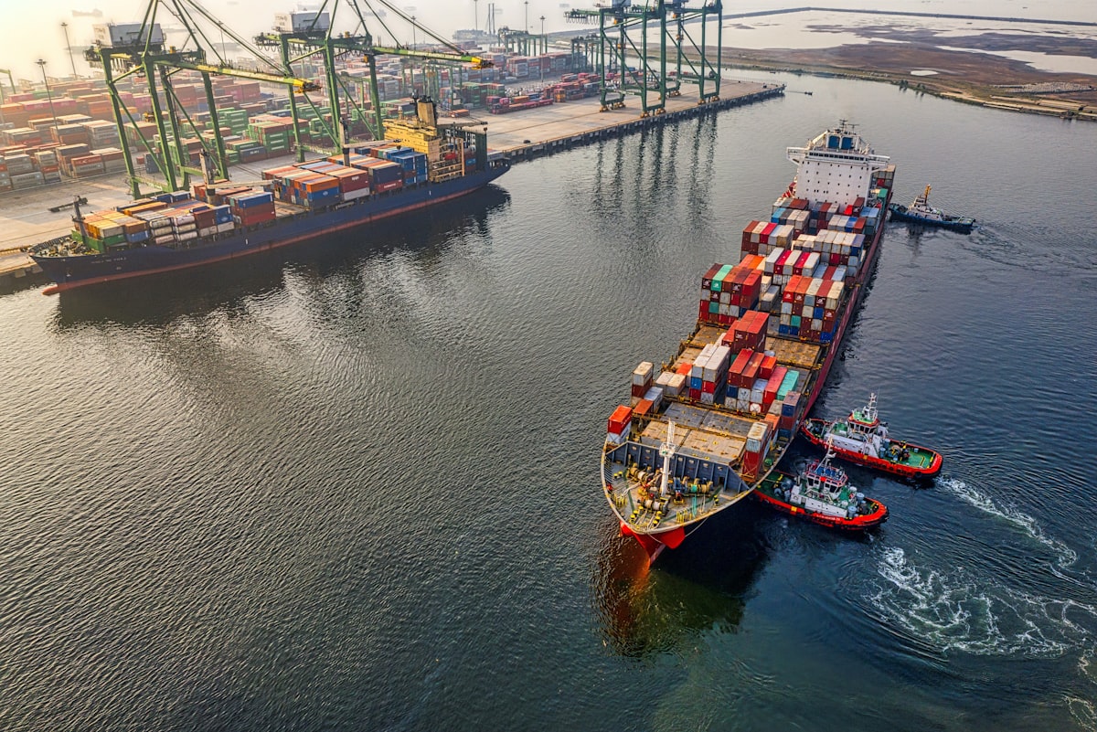 India trade shipping port