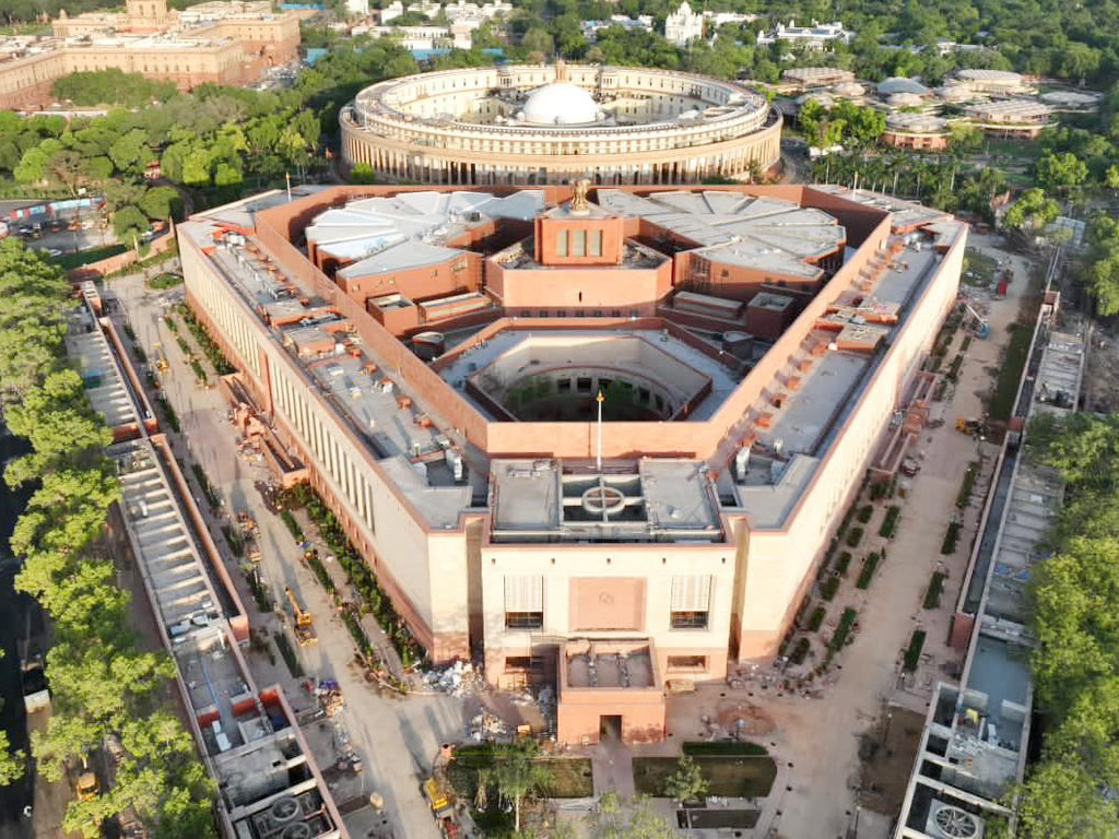 Parliament Monsoon Session: लगातार चौथे दिन हंगामा, NEET मुद्दे पर टकराव जारी