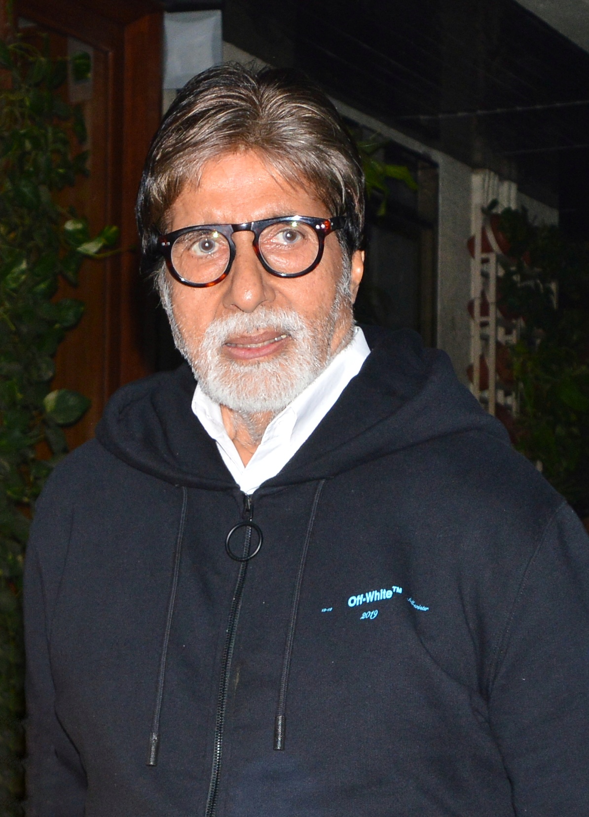 Amitabh Bachchan KBC Host